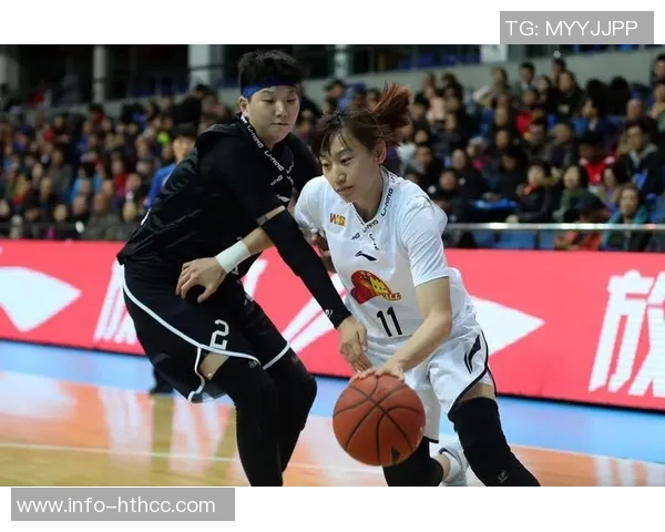 康大女篮佩奇领衔夺冠荣耀官方发布上赛季冠军戒指盛况 康大女篮佩奇领衔夺冠荣耀官方发布上赛季冠军戒指盛况