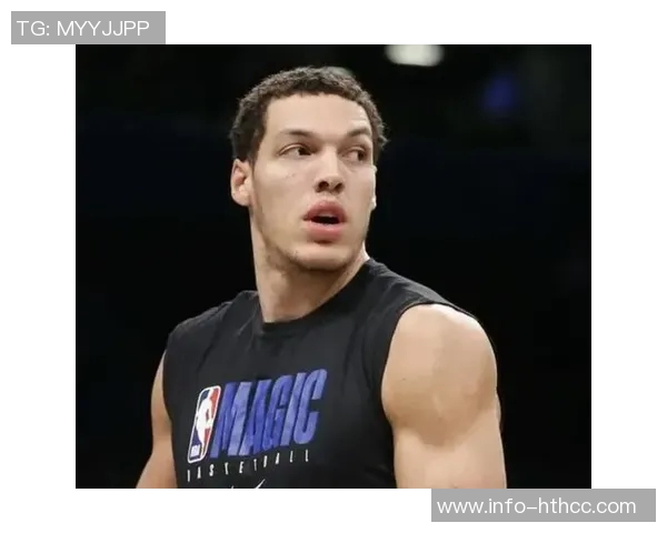 阿隆戈登表现出色11投6中砍下全队最高18分助力球队争胜 阿隆戈登表现出色11投6中砍下全队最高18分助力球队争胜