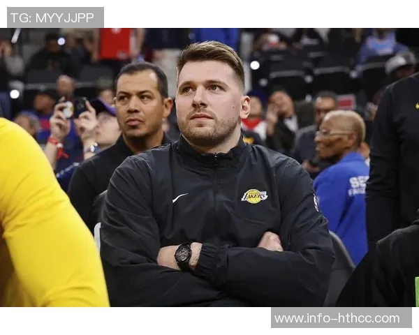 无詹与里对东契奇的影响分析雷迪克称他表现出色队友纷纷效仿 无詹与里对东契奇的影响分析雷迪克称他表现出色队友纷纷效仿